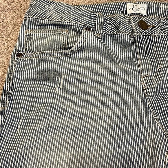 NWT S&CO. Macy’s Pin Striped Skinny Low Rise Denim Jeans 6 - Picture 10 of 16